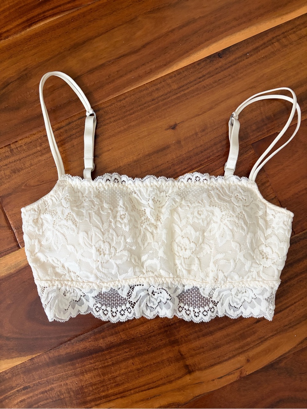 Abercrombie and Fitch Lace Bralette size XS NEW!